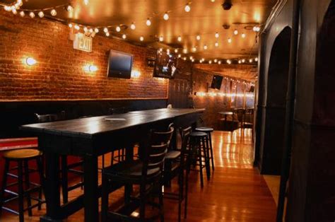Bar Nine .